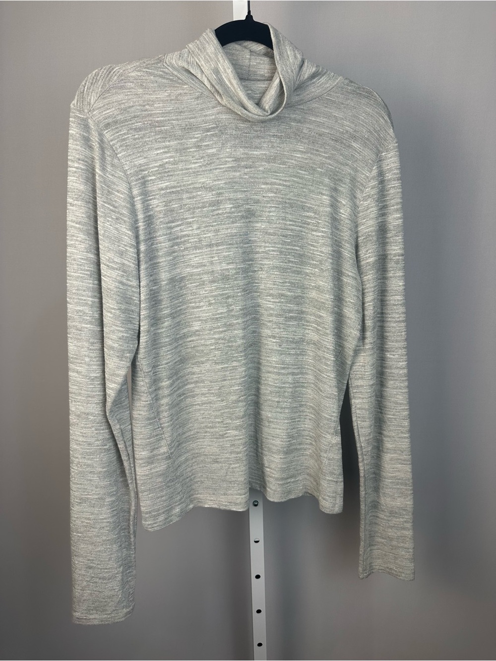 Universal Thread Silver Metallic Shimmer Wide Turtleneck Top Large